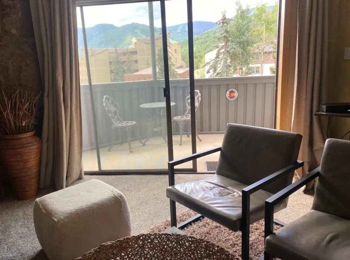 Best Location In The Heart Of Lions Head, Ski Lockers, Jacuzzi And Pool فيل المظهر الخارجي الصورة